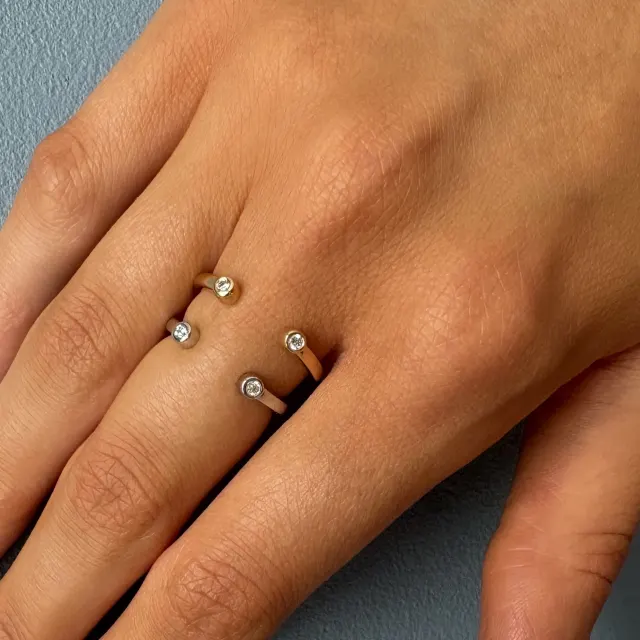 Sorelle ring lifestyle