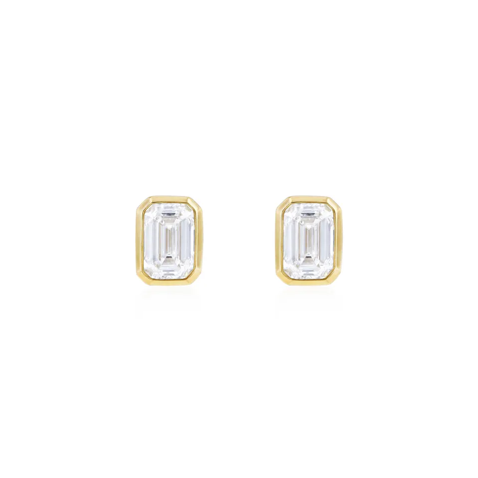 1ct Emerald Lab Created Diamond Bezel Earrings in 9ct yellow gold