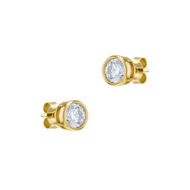 1ct Round Brilliant Diamond Stud Earrings lifestyle