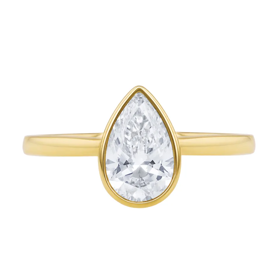 1ct Pear Lab Created Diamond Bezel Ring in 9ct yellow gold